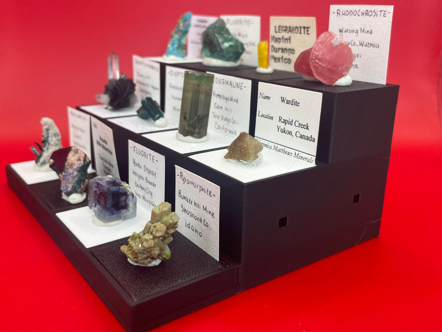 3-Tier Display for Thumbnail Stands